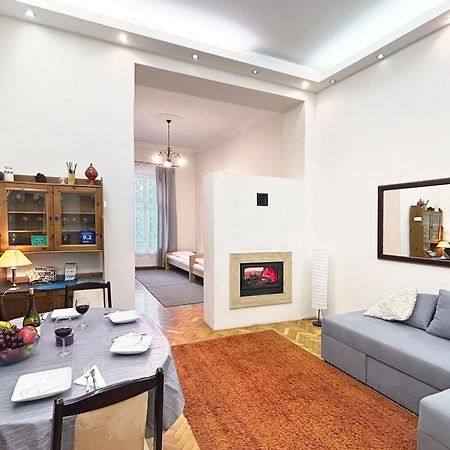 Fireplace Holidays بودابست المظهر الخارجي الصورة